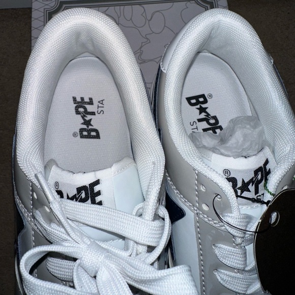 Size 9 Bapesta Brand new - Picture 11 of 14